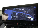 純正ナビを装備。タッチパネル式で使いやすく、お出かけもラクラクです。