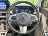 【純正革巻きステアリング】上質な革を使用することで、手にしっかり馴染みとても運転しやすいハンドルです♪