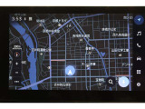 スマホやiPhoneと連携し対応アプリを表示させて使うコネクティッドナビ対応ディスプレイオーディオPlus。フルセグTV対応です。ナビ連動ETC2.0搭載。利用日や料金の確認がモニターで出来ます。