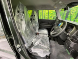 運転席シート廻りは使用感も少なく、良好な状態となっています。丁寧に使われていたことがよくわかりますね。