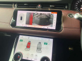 バックカメラおよびガイドライン表示が装着されていますので、車庫入れが苦手な人でもアシストしてくれます