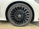 お気軽にお問い合わせください。Tel:075-325-0440 Mobile:070-2313-8676  中古車担当:時女まで