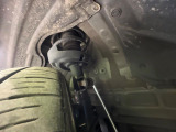 お車を安心してお乗りいただく為には、足回りの定期点検が欠かせません。サービスサポート(有償保証)では無料点検もご提供しており、安心のカーライフをお過ごしいただけるサポート体制が整っています。