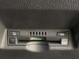 ETC車載器付きです。高速道路の料金所もスムーズに通過できます。