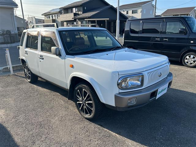 ラシーン 1.5 タイプA 4WD 修復歴無し