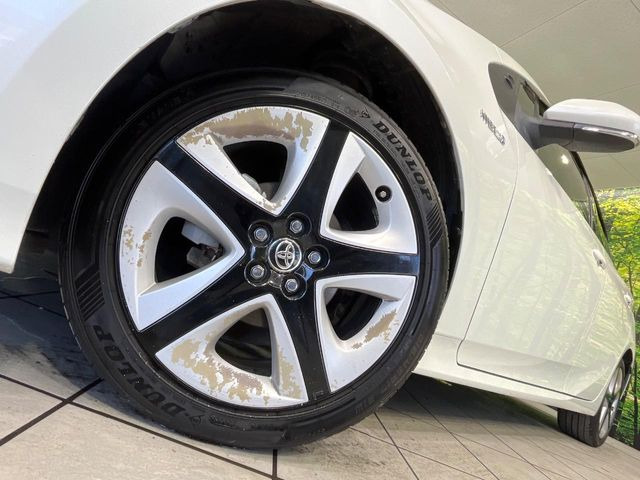 トヨタ プリウス 1.8 S ツーリングセレクション の中古車詳細 (74,161
