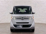 当社の優秀なスタッフがしっかり点検整備をさせていただいてからご納車いたします!さらに!ワイパーゴム、エレメント、エアクリーナーを新品交換させて頂いています!