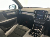 ◆LIBERALAは、輸入車選びの新たなスタイルを提案するインポート・セレクト・ブランドです。オーナー様となる方がクルマから直接感じる感性を第一にした、最良の一台との出会いをコーディネートいたします。