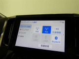9インチのディスプレイオーディオ装着です。スマホとの通信で様々なサービスが楽しめます。TV視聴にも対応しています。