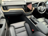XC60 ウルトラ T6 AWD プラグイン ハイブリッド 4WD 
