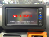 【純正ナビ】人気の純正ナビを装備しております。ナビの使いやすさはもちろん、オーディオ機能も充実!キャンプや旅行はもちろん、通勤や買い物など普段のドライブも楽しくなるはず♪