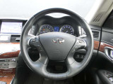 ちょうどいい大きさのハンドルです♪スイスイ運転できますよ♪