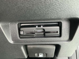 ここに ETC付いております。高速道路の料金所もスイスイ♪