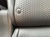 ISOFIXが付いています!対応のチャイルドシートを車にしっかりと固定出来ます。これにより、衝突時の危険を軽減しお子様の安全性を高めます。また、シートの取り付け・取り外しも簡単ですよ!