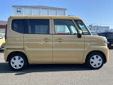 こちらのお車は店頭に展示してありますので、ぜひ実際にご覧ください。ご来店お待ちしております。