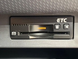 【ETC】高速道路の料金所をストレスなく通過!話題のスポットやサービスエリアに多い「スマートIC」利用時は必須のアイテムです。当店でセットアップを実施、ご納車当日からすぐにご利用いただけます!