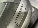 【メモリー機能付きパワーシート】ドライバーごとに設定したシート位置を記憶して、ボタン一つで切り替えできる便利な機能!運転する方が複数名いらっしゃるご家庭におすすめです♪