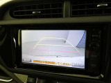 車庫入れや駐車で威力を発揮するのがバックモニター!ナビディスプレイに後ろの様子が映し出されるから安心です。