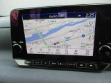 メーカオプションのNissan Connectナビゲーションシステムが装備されてます。