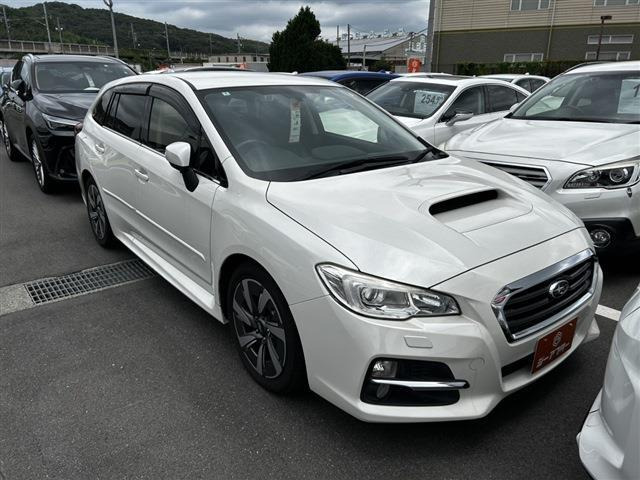 レヴォーグ 1.6 GT アイサイト 4WD 禁煙 黒革シート 純正ナビ フルセグ
