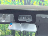 【スズキ セーフティサポート】走行中に前方の車両等を認識し、衝突しそうな時は警報とブレーキで衝突回避と被害軽減をアシスト。より安全にドライブをお楽しみいただけます。
