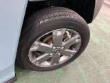 タイヤの山の残りをご確認ください。