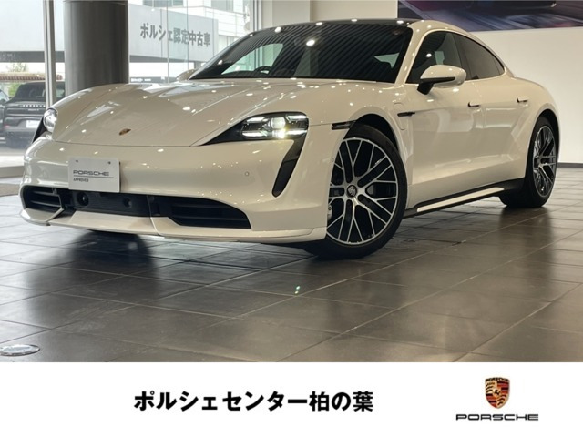 タイカン ターボ 4シート 4WD 