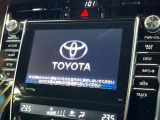 【メーカー純正ナビ】インテリアに溶け込むスタイリッシュな「専用設計」メーカーナビを装備♪視認性や操作性など基本性能にも優れ、より上質なカーライフをお楽しみいただけます。