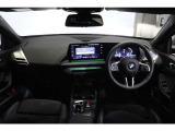 ご納車後は、日本全国のBMW正規ディーラーにて保証整備、一般整備、点検整備、車検整備をお受けいただけますのでご安心下さい。保証修理費用をお立替頂くなどのご面倒もございません。