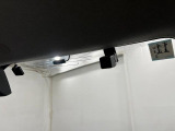室内ドライブレコーダー付き!車内外の状況を記録でき、万が一の事故やトラブル時にも安心感をプラスする便利な装備です♪