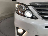 LEDヘッドライトです。デザイン性がよくとても明るいので、夜間の走行や悪天候でも安心です。しかも長寿命!