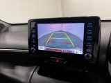 後方の死角をしっかりカバーするバックカメラ付き。駐車が苦手な方にも安心です。