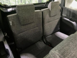 3列目シートはもちろん状態良好☆大人でもゆったりと座って頂けますので、大人数でのお出かけもラクラクです♪ご家族で、気の知れた仲間で、ドライブに行くのが楽しみですね♪