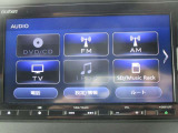純正ナビゲーション(DVD・CD・フルセグTV・Bluetooth搭載)付き