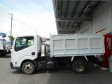 4WD、マニュアル、深ダンプ、1.35トン、荷台内寸約:L250&times;W160&times;H98
