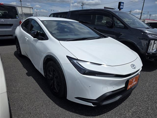 プリウス 1.8 X E-Four 4WD 禁煙車 純正8インチナビ フルセグTV