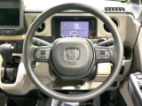 【ステアリングスイッチ】運転中、前方から目線をそらすことなく、オーディオ等の操作が可能な便利機能!安心&快適なドライブを演出してくれます♪