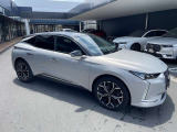 弊社ポリシーとして、全中古車、お忙しく実車確認できないお客様のために実車確認頂かなくとも安心して購入頂けるクオリティを目指して仕上げております。全国のディーラーで保証が受けられます!