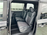 ゆとりある広々とした車内空間は、ドライブを始め買い物やレジャーなど、幅広く活躍します。一人でもみんなとでもお出かけを楽しみましょう!