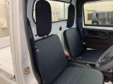 中古車は一点物!気になる車は早めのお問い合わせをお願いします。
