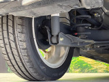 お車を安心してお乗りいただく為には、足回りの定期点検が欠かせません。サービスサポート(有償保証)では無料点検もご提供しており、安心のカーライフをお過ごしいただけるサポート体制が整っています。