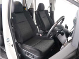 (電動シート)運転席8ウェイパワーシート!シートメモリー機能付き!上級グレードならではの贅沢装備で人気装備となります。