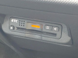 【ETC】高速道路の料金所をストレスなく通過!話題のスポットやサービスエリアに多い「スマートIC」利用時は必須のアイテムです。当店でセットアップを実施、ご納車当日からすぐにご利用いただけます!