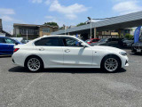 認定中古車は全車、24時間365日のロードサービスアシスタンス』が付帯します。夜間の万が一のトラブルの際にも対応でき体制が整っておりますのでご安心してお選び頂けます