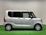 ドアは約90度に開くので荷物も積み込みやすく、乗り降りもしやすい♪ ロングドライブも快適に過ごせる工夫がいっぱいです♪♪
