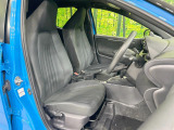 ドライバーによって運転しやすいポジションは異なり、あの車はどうなのか不安なこともありますよね。気になるお車は店頭で乗り込んでご確認いただけます♪