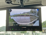 液晶バックモニター付きです。