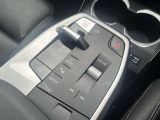 電動シート装備