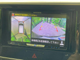 【アラウンドビューモニター】専用のカメラにより、上から見下ろしたような視点で360度クルマの周囲を確認することができます☆死角部分も確認しやすく、狭い場所での切り返しや駐車もスムーズに行えます。