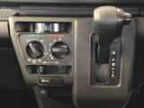 ATシフトで運転も楽々です。
